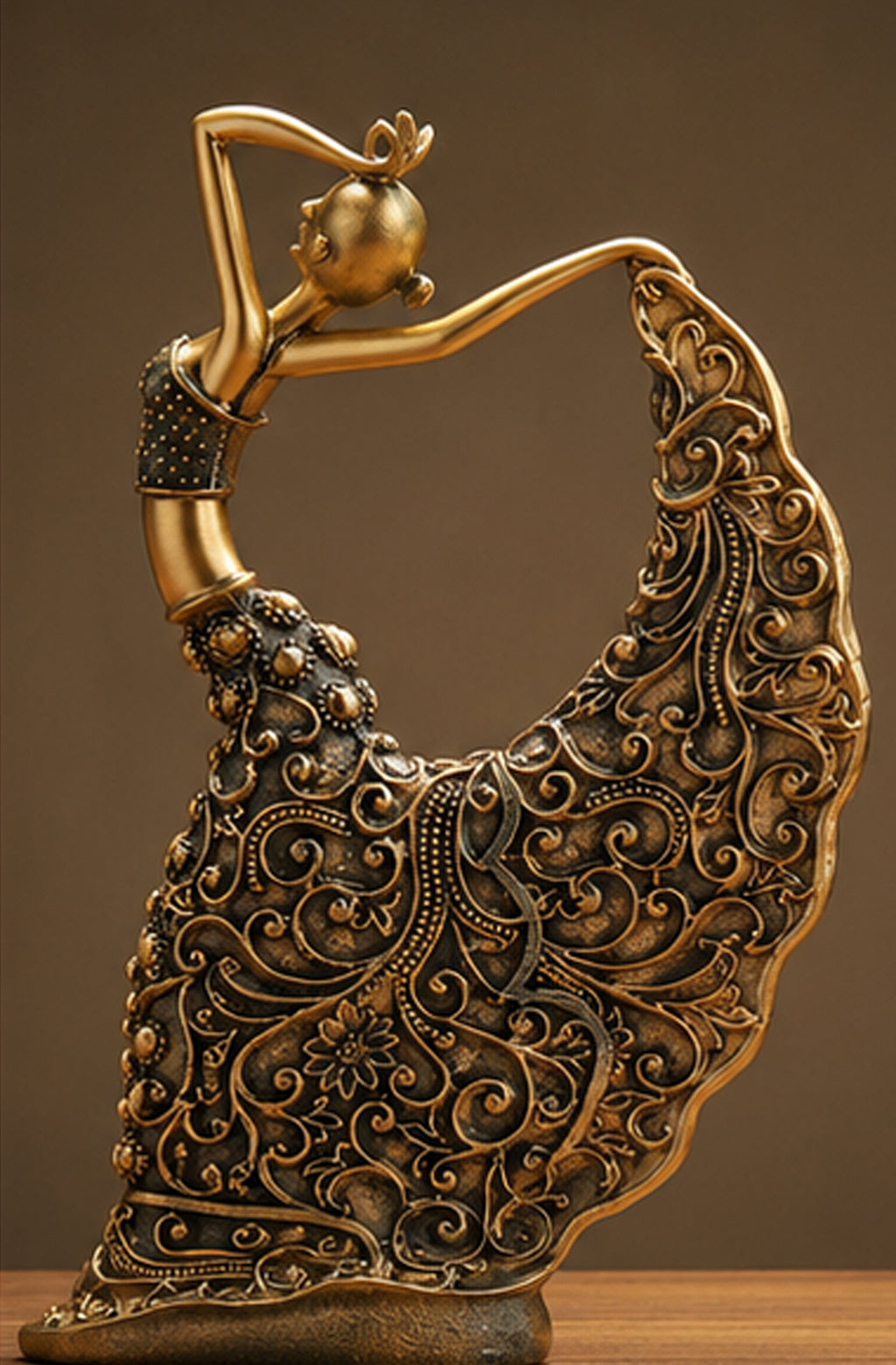 Handcrafted Bronze Dancing Woman Sculpture – Intricate Traditional Decorative Showpiece